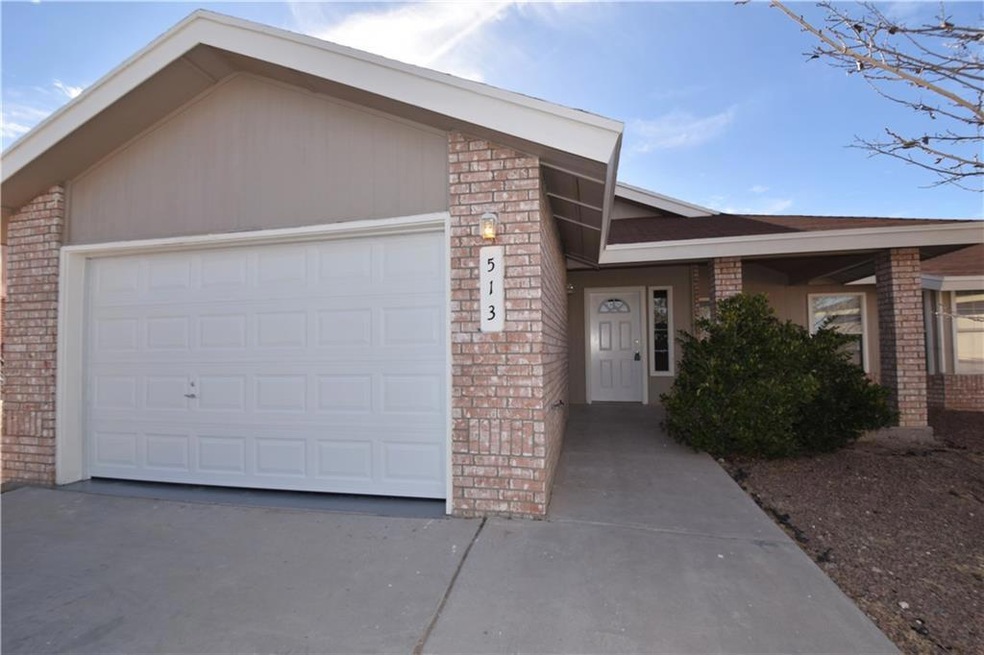 513 Adrian Ct, Horizon City, TX 79928 - photo 1