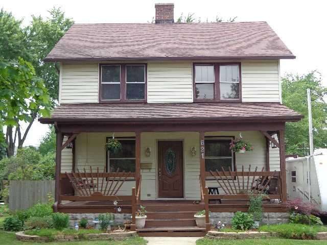 621 W 1st St, Woodville, OH 43469 - photo 1