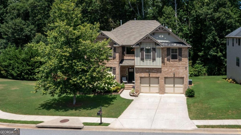 For Sale $585,000 • Co-Listing Agent