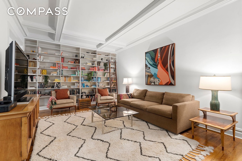 545 W 111th St unit 4, New York, NY 10025 - photo 1