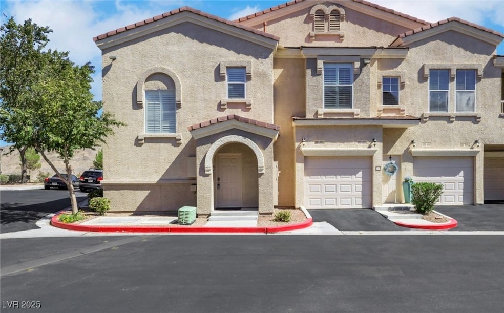 10550 W Alexander Rd unit 2059, Las Vegas, NV 89129 - photo 1