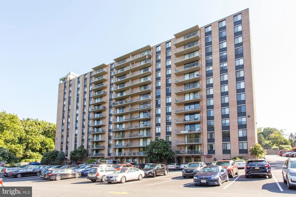 Strath Haven Condominiums unit 817, Swarthmore, PA 19081 - photo 1