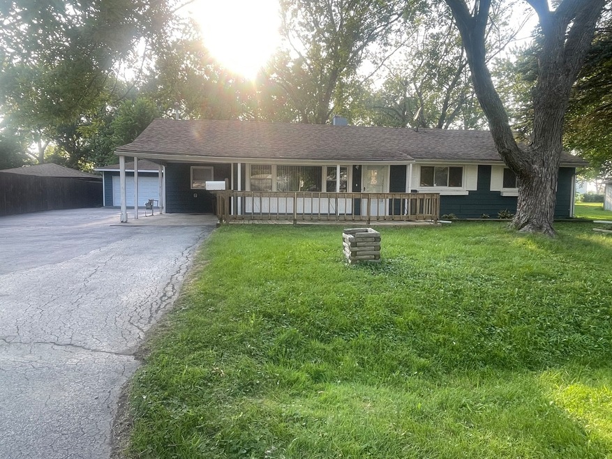 18120 Thomas Ln, Country Club Hills, IL 60478 - photo 1