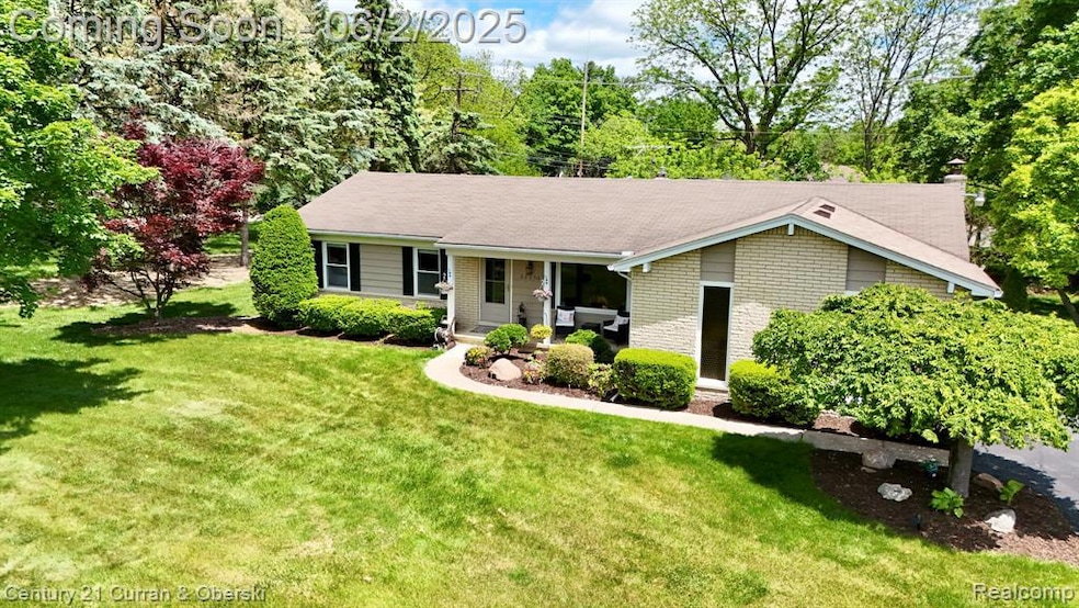 For Sale $465,000