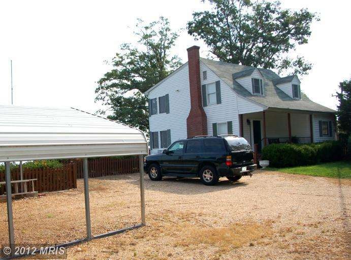 20947 Ridge Rd, Colonial Beach, VA 22443 - photo 1