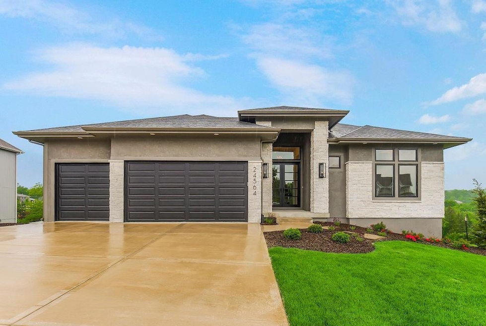 24564 W 124th Terrace, Olathe, KS 66061 - photo 1