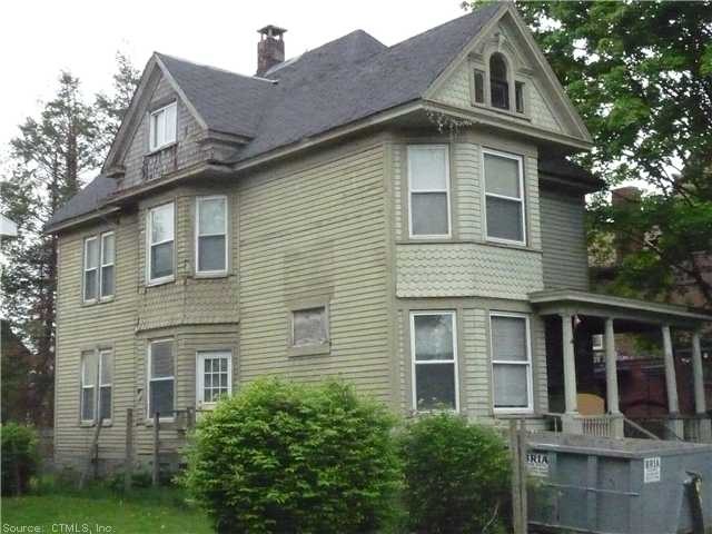 99 W Liberty St, Bridgeport, CT 06604 - photo 1
