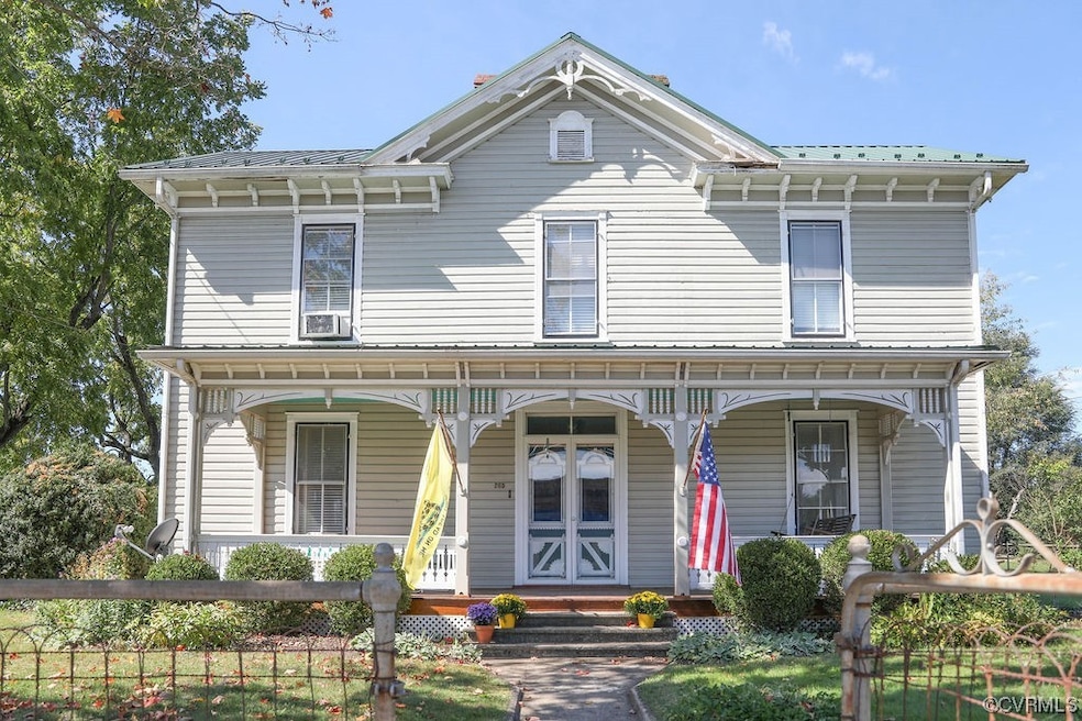 265 Draft Ave, Stuarts Draft, VA 24477 - photo 1