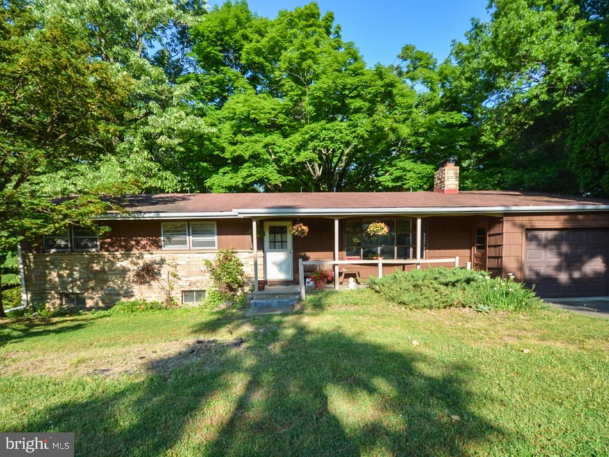 114 Hidden Valley Ln, Newtown, PA 18940 - photo 1