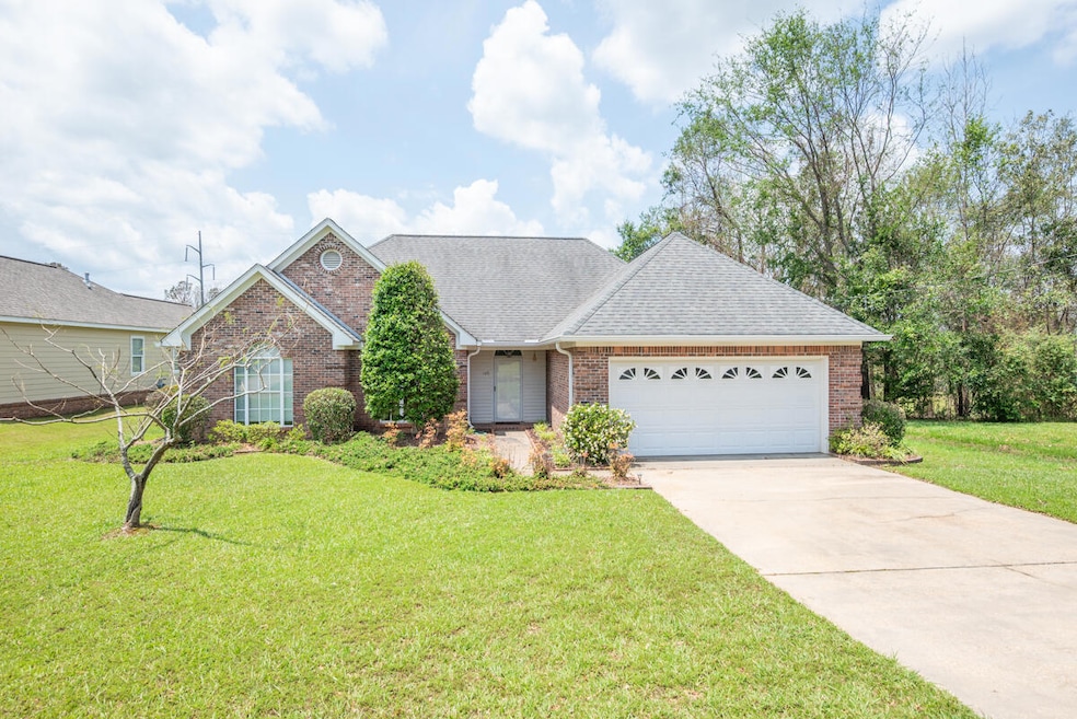 Under Contract $339,900