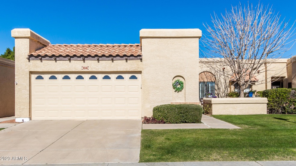 Beautiful curb appealFront