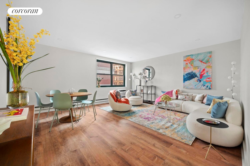 636 Washington St unit 3B, New York, NY 10014 - photo 1