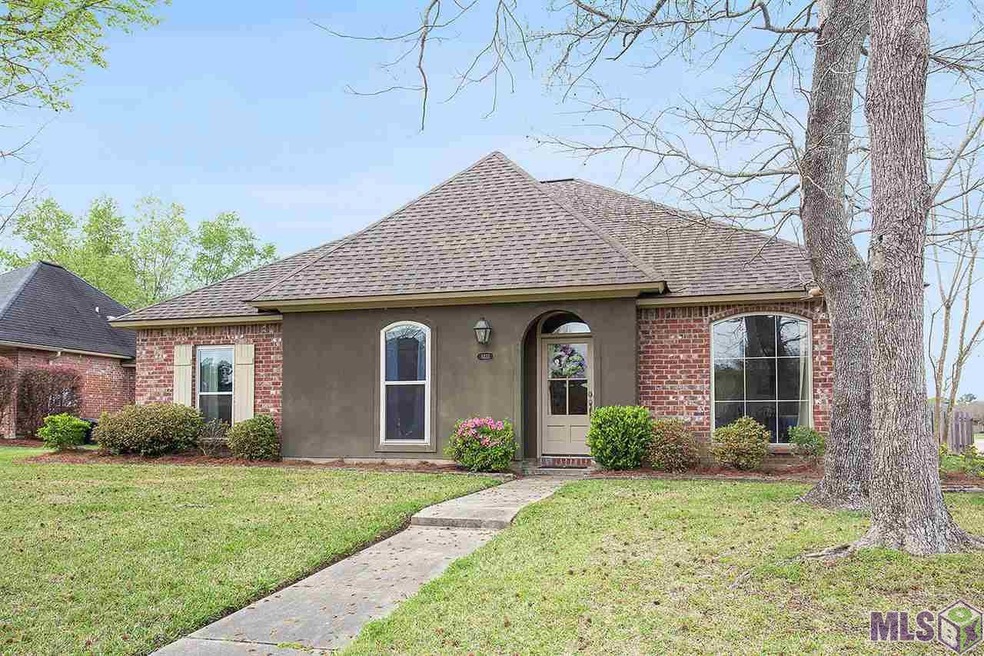 6333 Shallow Brook Ln, Zachary, LA 70791 - photo 1