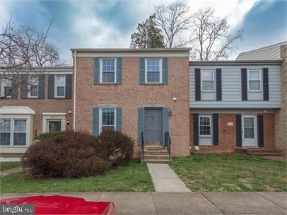 2961 Cashel Ln, Vienna, VA 22181 - photo 1