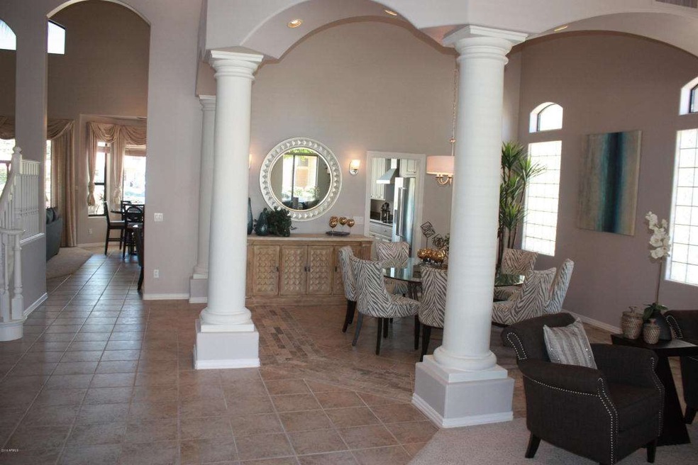 1501 E Catamaran Dr, Gilbert, AZ 85234 - photo 1