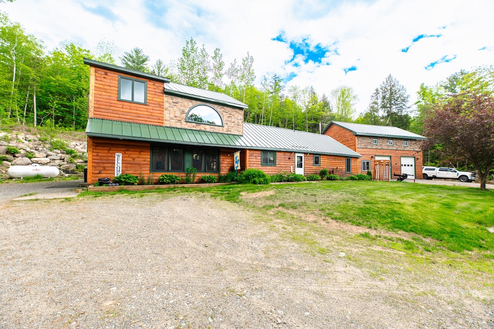 For Sale $464,000