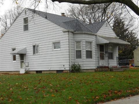 1918 Tuscola St, Flint, MI 48503 - photo 1