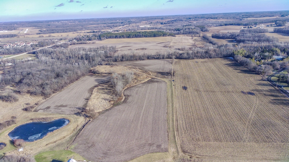 2245 E Decorah Rd, West Bend, WI 53095 - photo 1