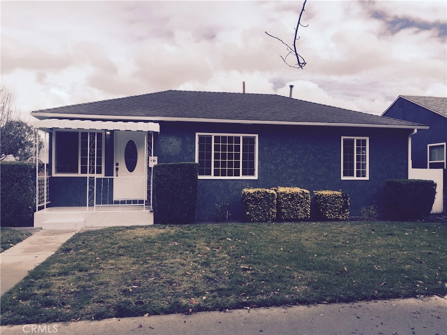 6164 Hazelbrook Ave, Lakewood, CA 90712 - photo 1