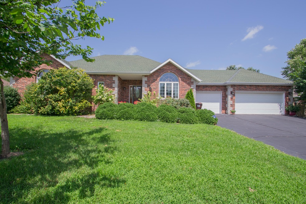 2075 Preakness Dr, Nixa, MO 65714 - photo 1