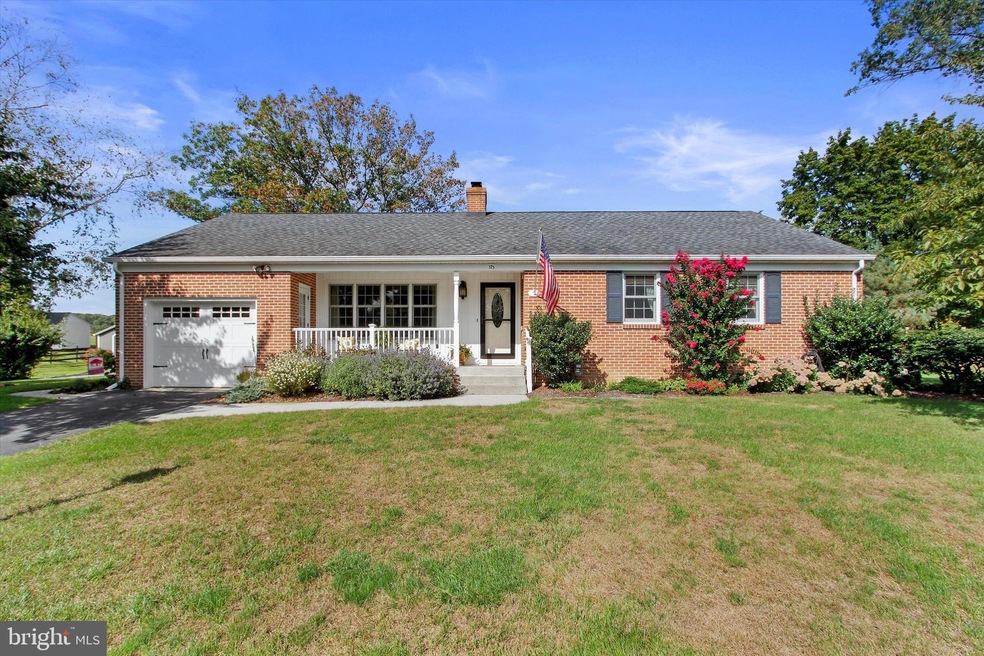 175 Windbriar Ln, Gettysburg, PA 17325 - photo 1