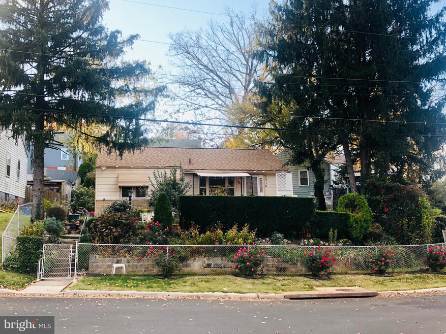 5016 59th Ave, Hyattsville, MD 20781 - photo 1