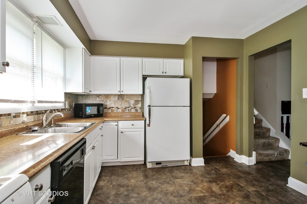 17618 Cypress Ave, Country Club Hills, IL 60478 - photo 1