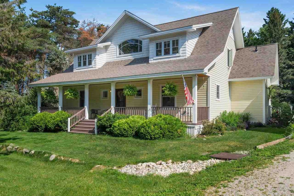 7644 Burgess Rd, Charlevoix, MI 49720 - photo 1
