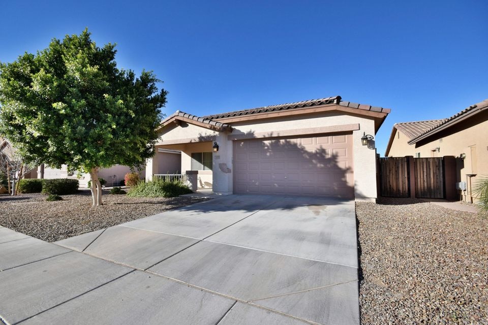 1418 W Crape Rd, San Tan Valley, AZ 85140 - photo 1