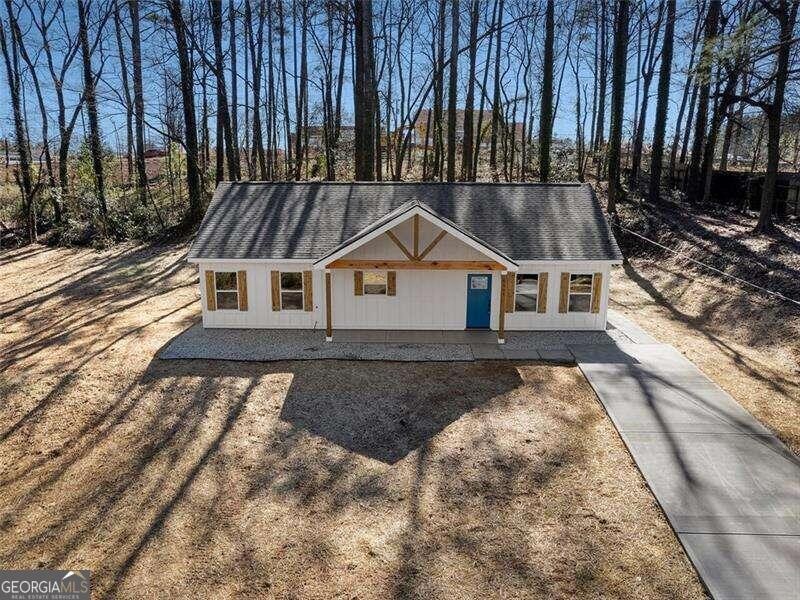 5953 Cardinal Dr SW, Mableton, GA 30126 - photo 1