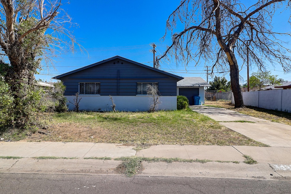 4433 W Verde Ln, Phoenix, AZ 85031 - photo 1