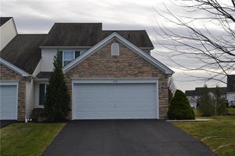 189 Park Ridge Dr, Easton, PA 18040 - photo 1