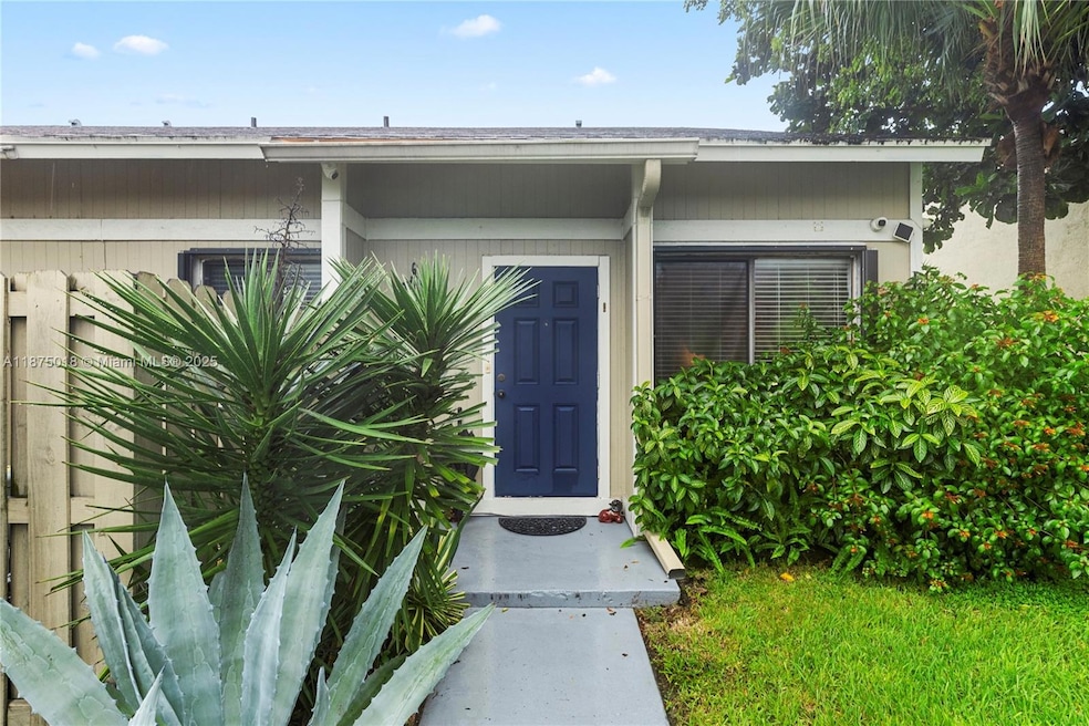 For Sale $405,000 • Co-Listing Agent