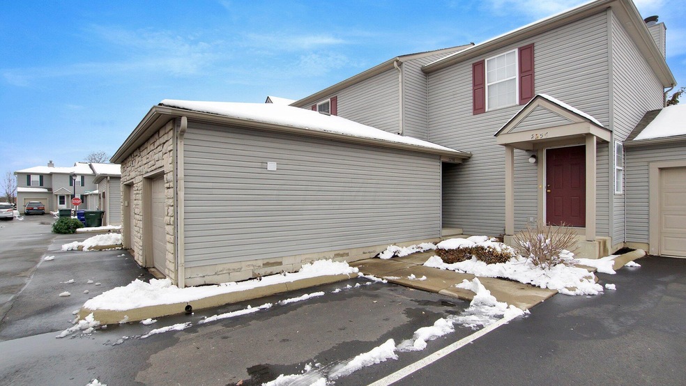 1-web-or-mls-2258-lila-way