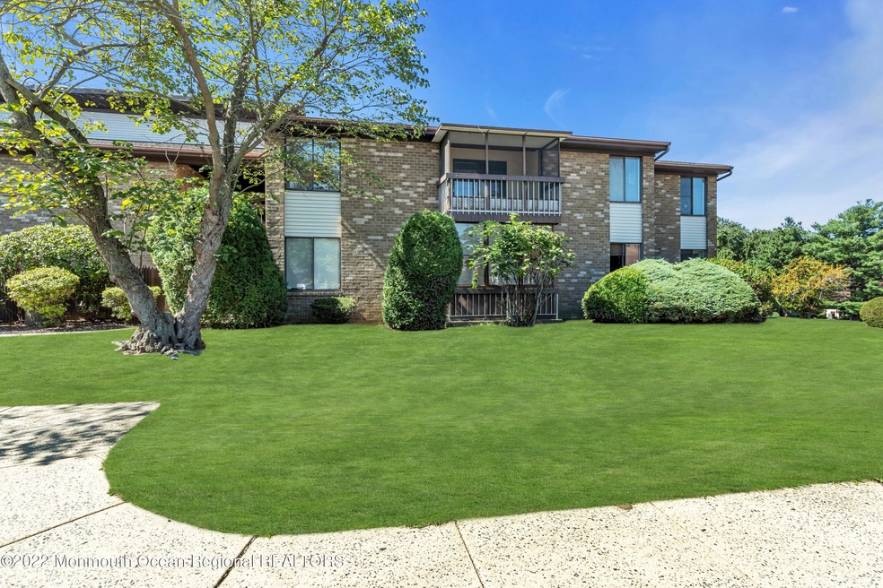 82 Amberly Dr unit K, Manalapan, NJ 07726 - photo 1