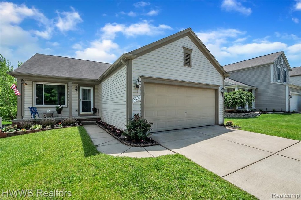 03_5090MeadowCrestDrWindowStillRealEstatePhotograp