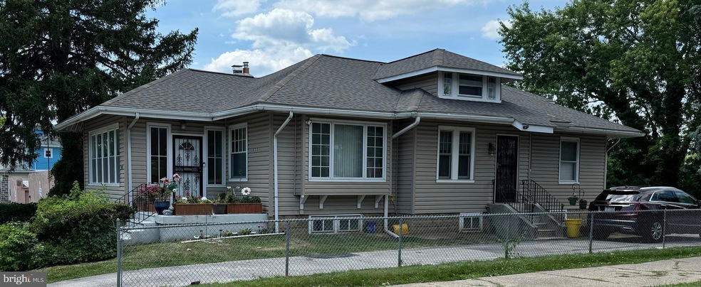 633 Penn St, Lansdowne, PA 19050 - photo 1