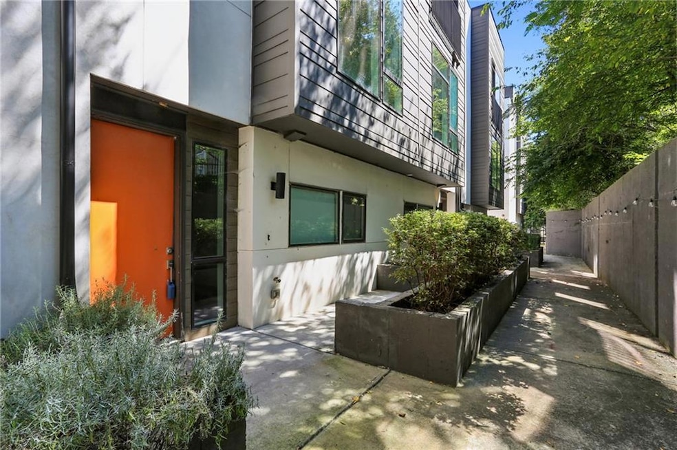 1153 Reynolds Square Ln unit 16, Atlanta, GA 30307 - photo 1