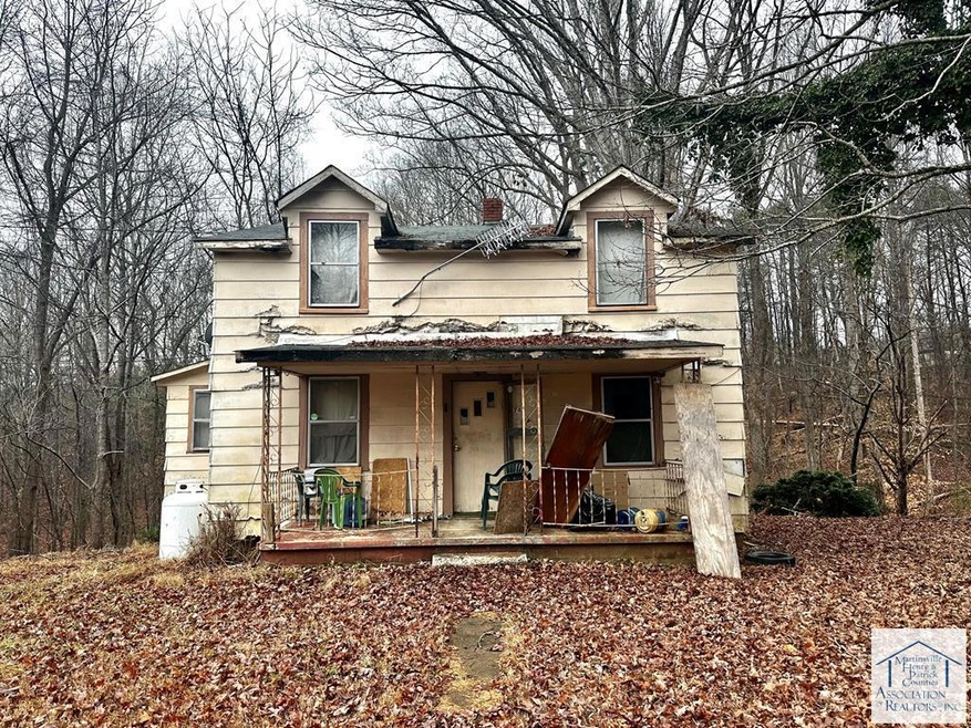 743 Blue Knob Rd, Martinsville, VA 24112 - photo 1