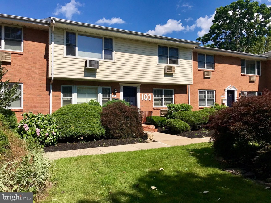 103 Orchard Ave, Hightstown, NJ 08520 - photo 1