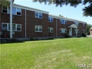 101 Cartwheel Ct unit 11, Washingtonville, NY 10992 - photo 1