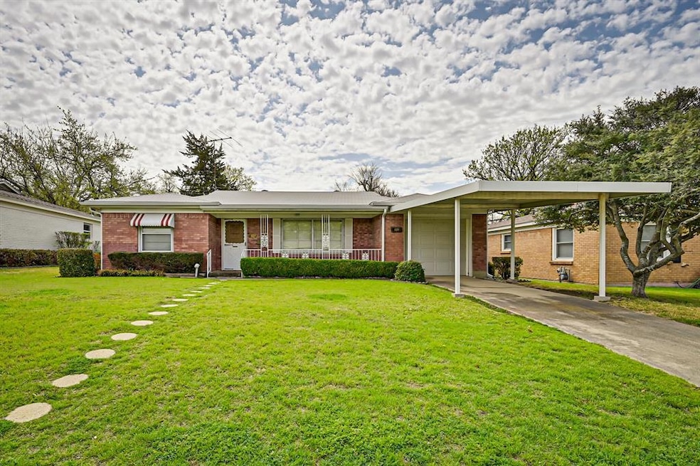 409 Kimbrough St, Fort Worth, TX 76108 - photo 1