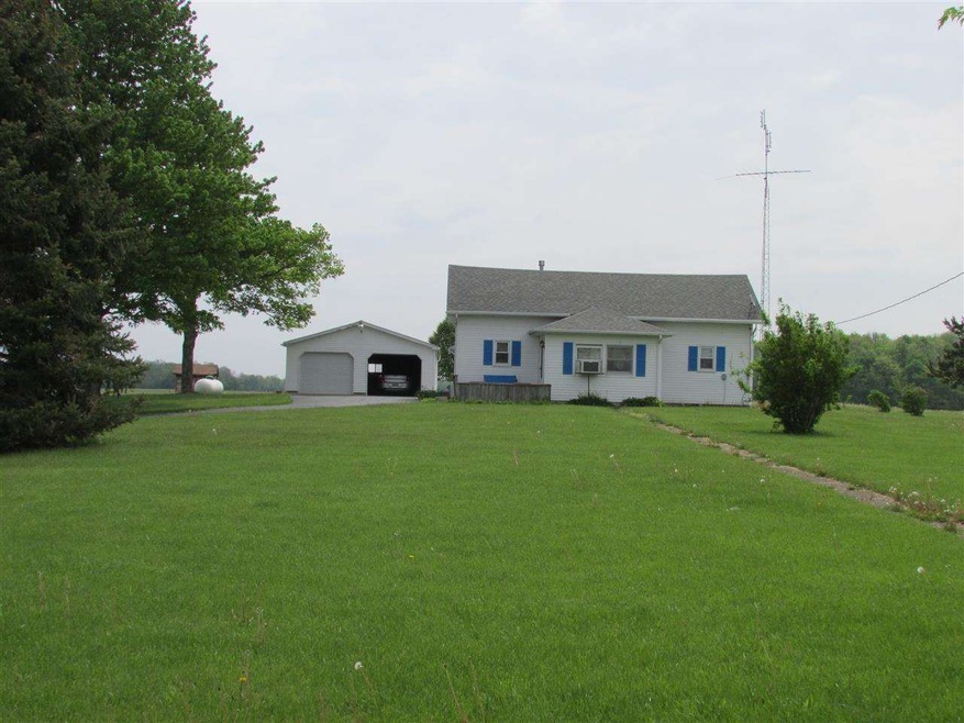 9621 S 700 E, Amboy, IN 46911 - photo 1