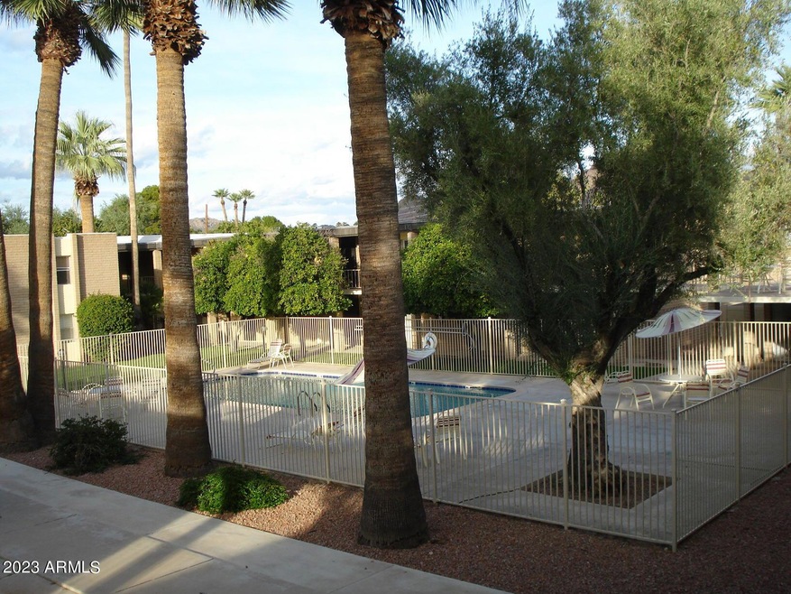 Verde Vista pool
