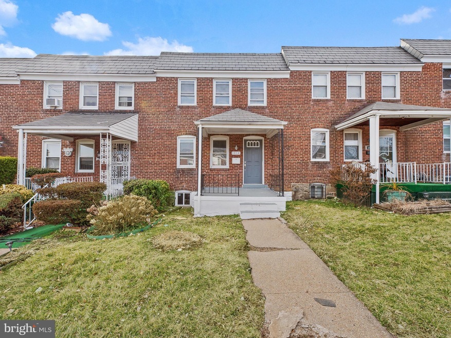 1014 Lyndhurst St, Baltimore, MD 21229 - photo 1