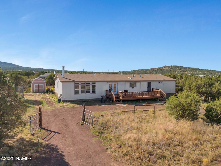 973 E Alimos Way, Williams, AZ 86046 - photo 1