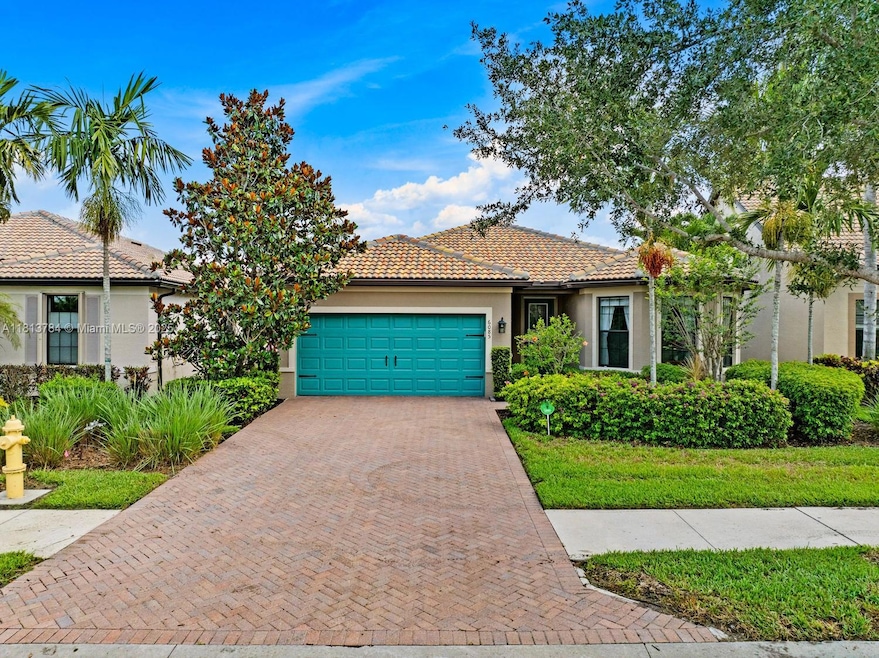 For Sale $474,900