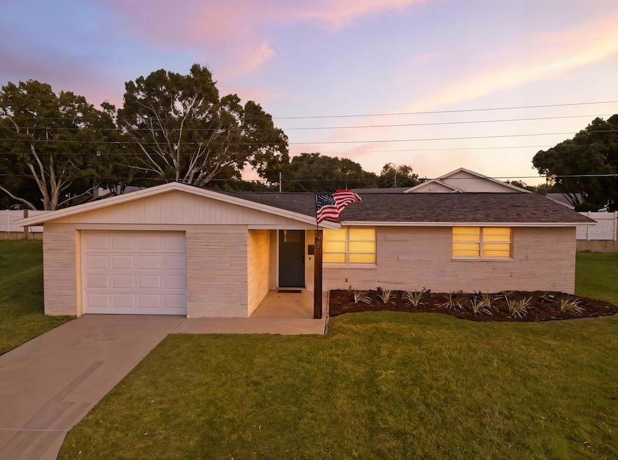 2721 Flint Isle Place, Holiday, FL 34691 - photo 1