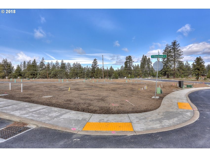 0 SW Riverwalk Ln unit 24 18169083, Bend, OR 97702 - photo 1