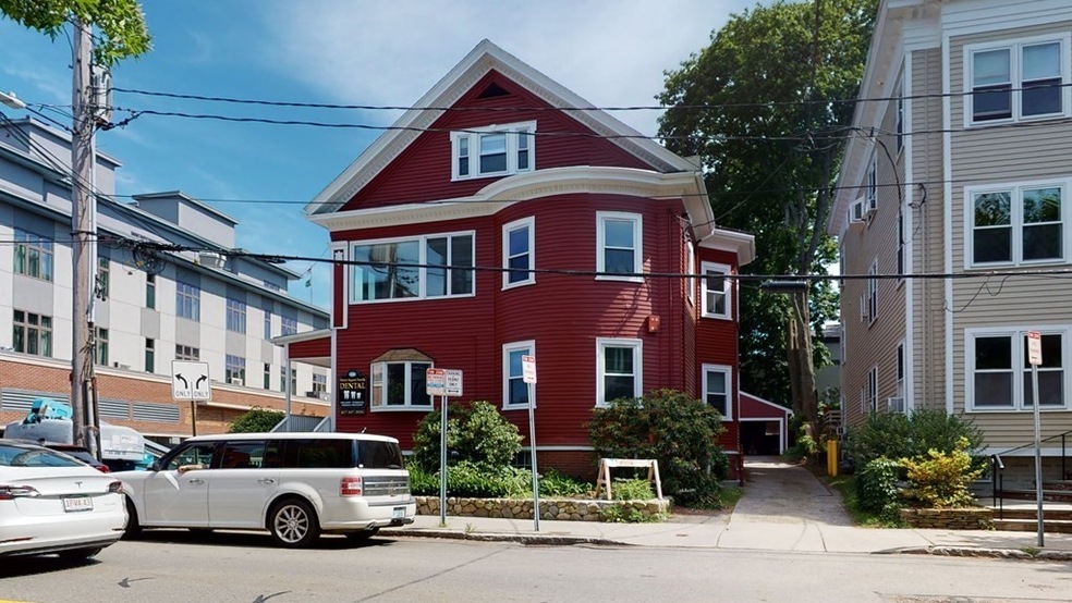 12 Upland Rd unit 2, Cambridge, MA 02140 - photo 1